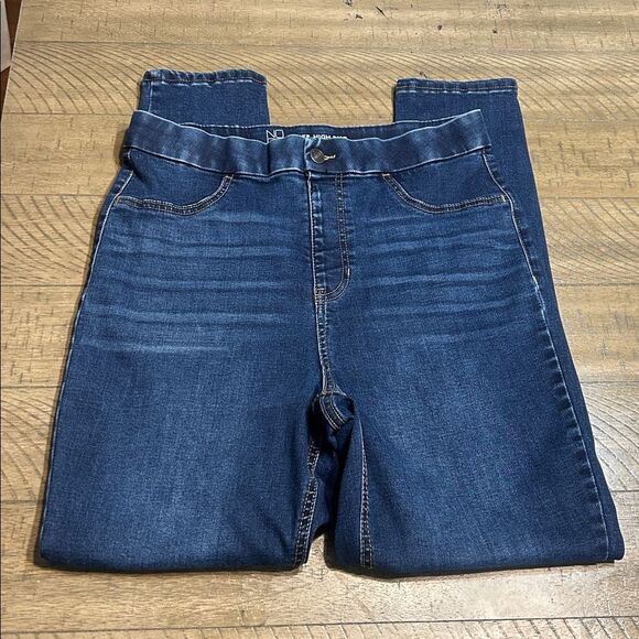 No boundaries super high rise jeans size large - Picture 2 of 11